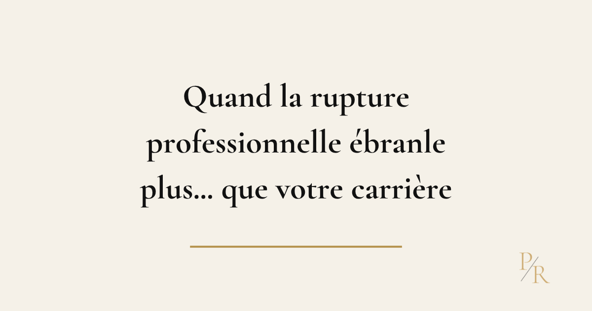 Dirigeant prenant du recul après une rupture professionnelle avant de construire la suite de son parcours